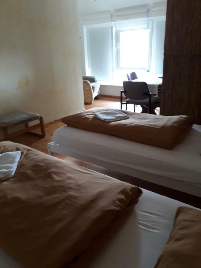 Gaestehaus Gl Ellwangen Luaran gambar