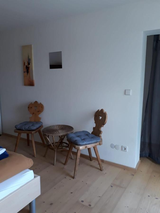 Gaestehaus Gl Ellwangen Luaran gambar